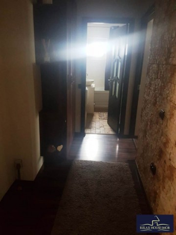 inchiriere-apartament-3-camere-in-ploiesti-zona-9-mai-10